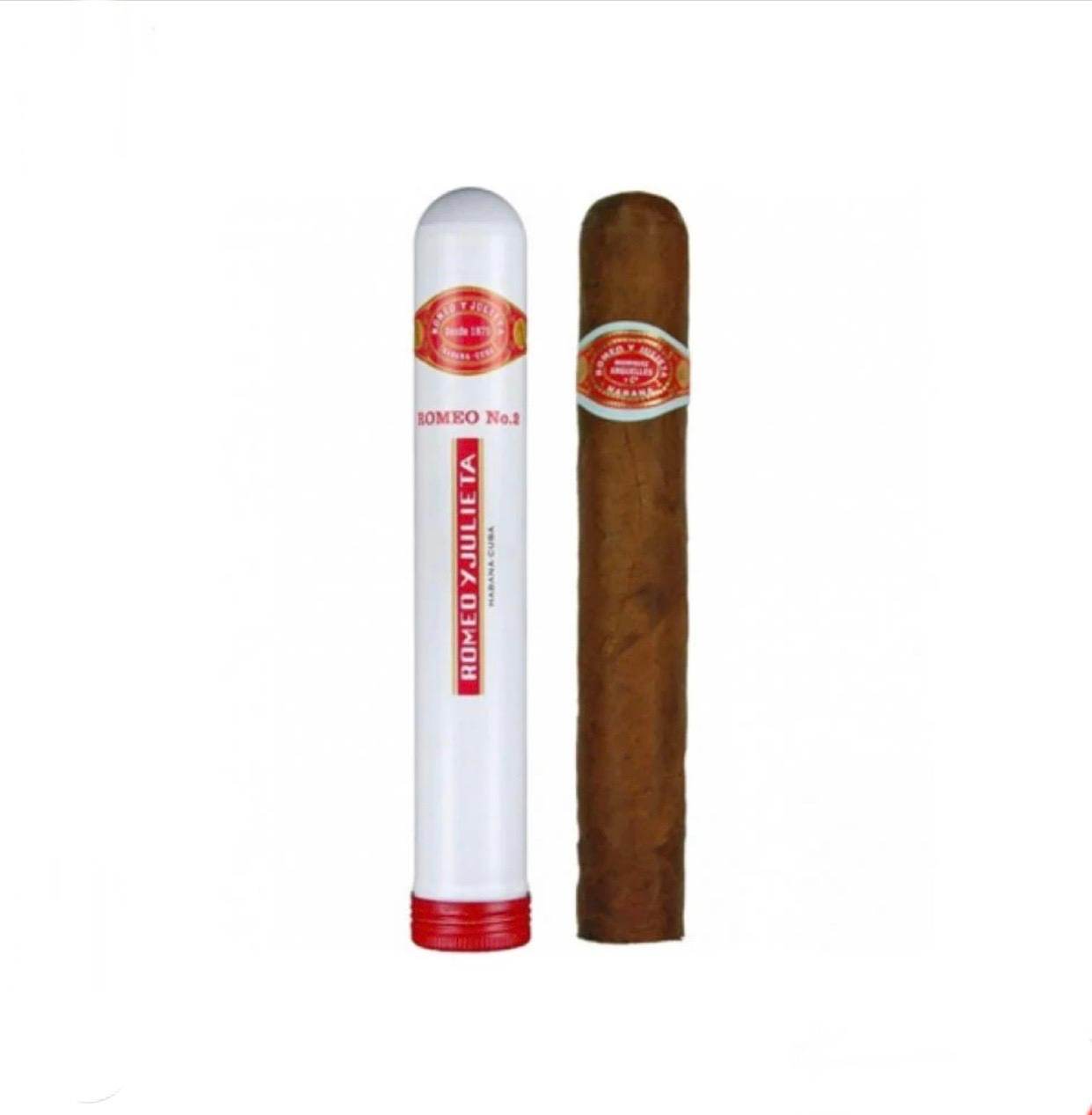 Romeo y Julieta No. 3